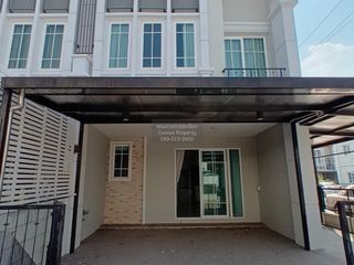 Продажа 3 спальни таунхаус в Лак Си, Бангкок