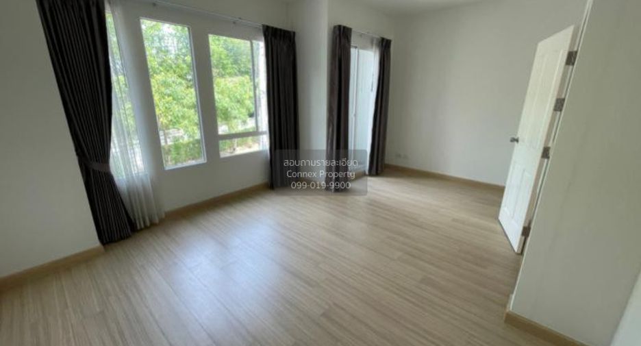 For sale 3 bedrooms townhouse in Pak Kret, Nonthaburi