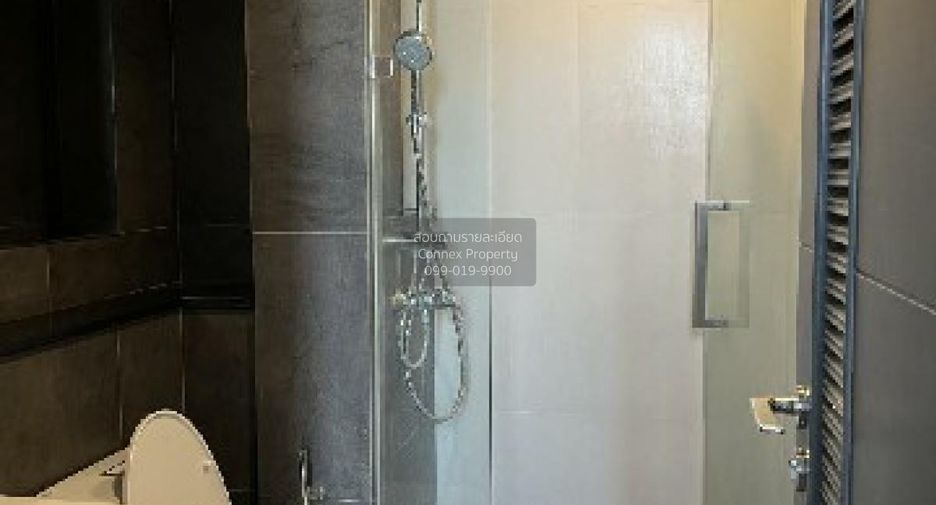 For sale 1 bed condo in Bang Phlat, Bangkok