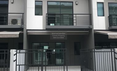 出售 3 卧室 联排别墅 在 Mueang Nonthaburi, Nonthaburi