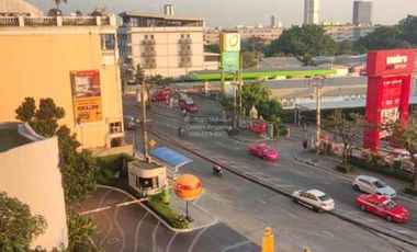 For sale 1 bed condo in Bang Na, Bangkok