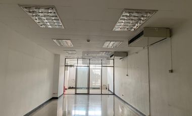 Oficina en venta de 1 habitaciones en Watthana, Bangkok