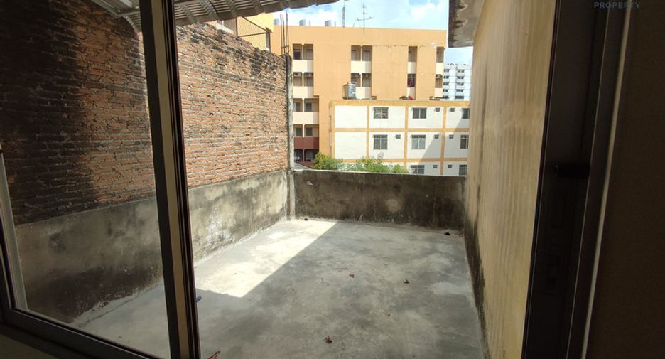 For sale 1 bed retail Space in Mueang Nonthaburi, Nonthaburi