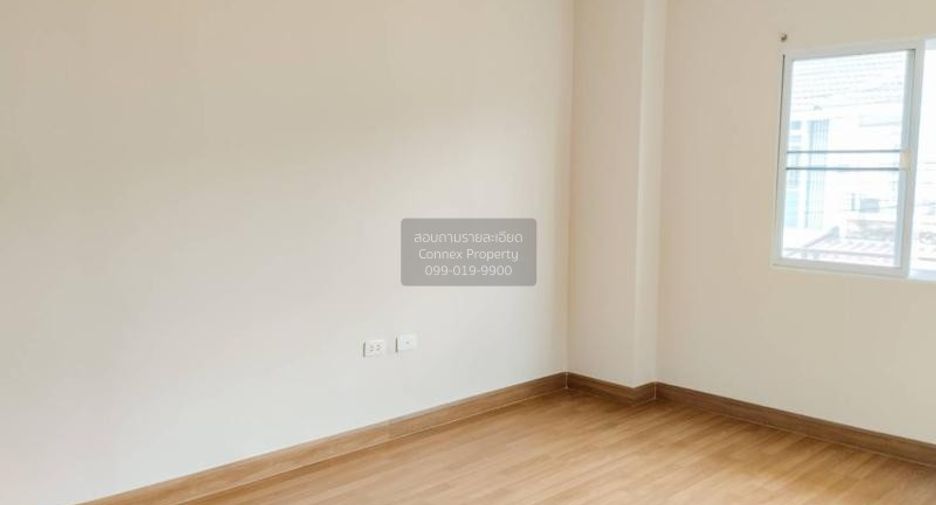 For sale 3 bedrooms townhouse in Mueang Nonthaburi, Nonthaburi