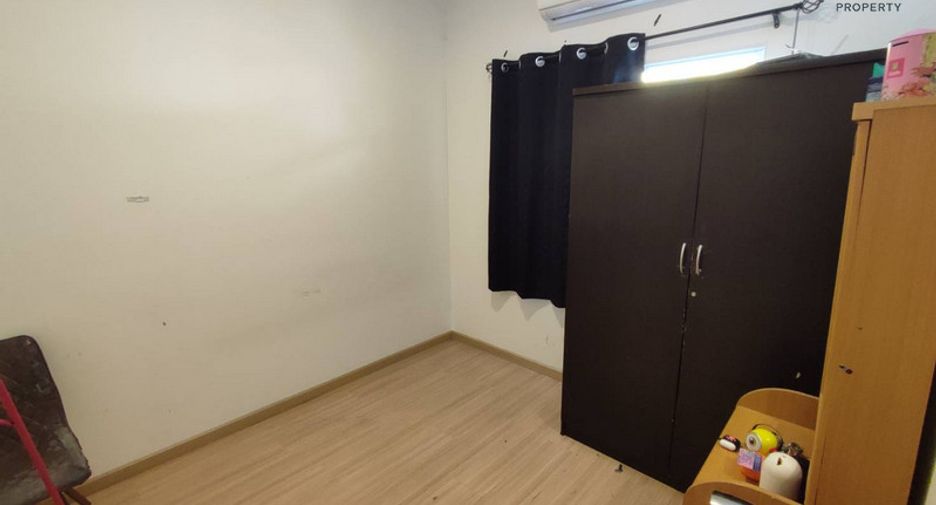 Продажа 3 спальни таунхаус в Bang Bua Thong, Нонтабури