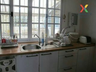 Casa adosada en venta de 3 habitaciones en Bang Kapi, Bangkok