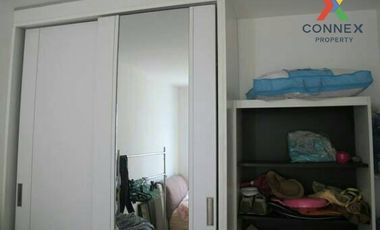 Casa adosada en venta de 3 habitaciones en Bang Kapi, Bangkok
