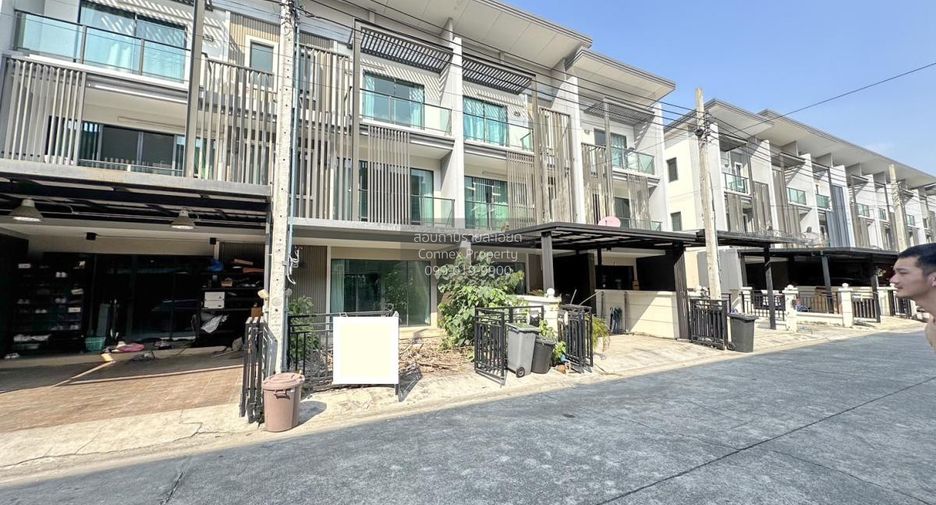 For sale 3 bedrooms townhouse in Bang Bua Thong, Nonthaburi