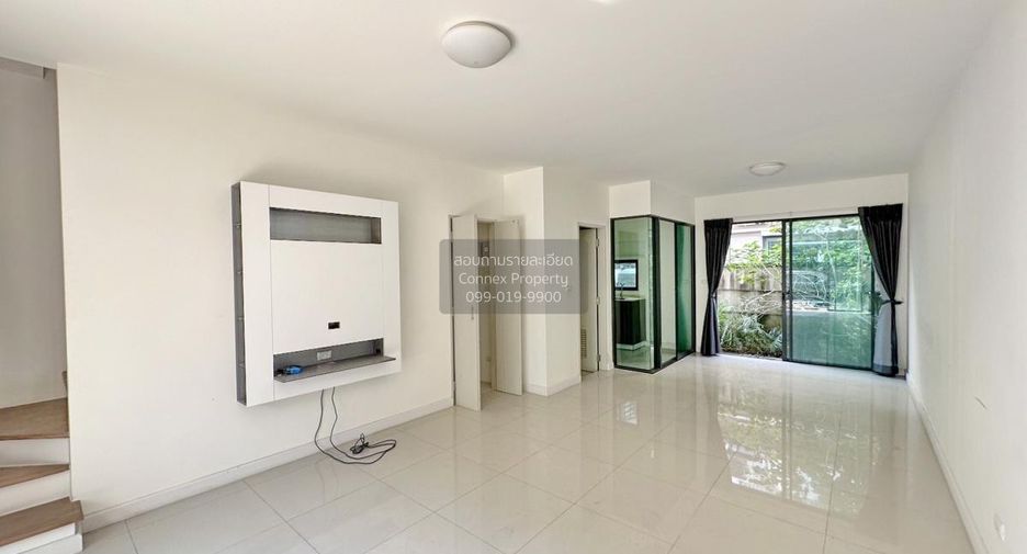 For sale 3 bedrooms townhouse in Bang Bua Thong, Nonthaburi