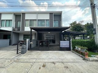 出售 3 卧室 联排别墅 在 Khlong Luang, Pathum Thani