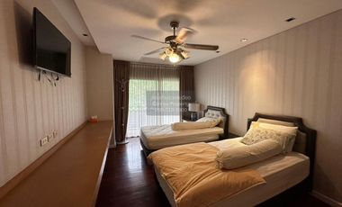 Casa en venta de 4 habitaciones en Suan Luang, Bangkok