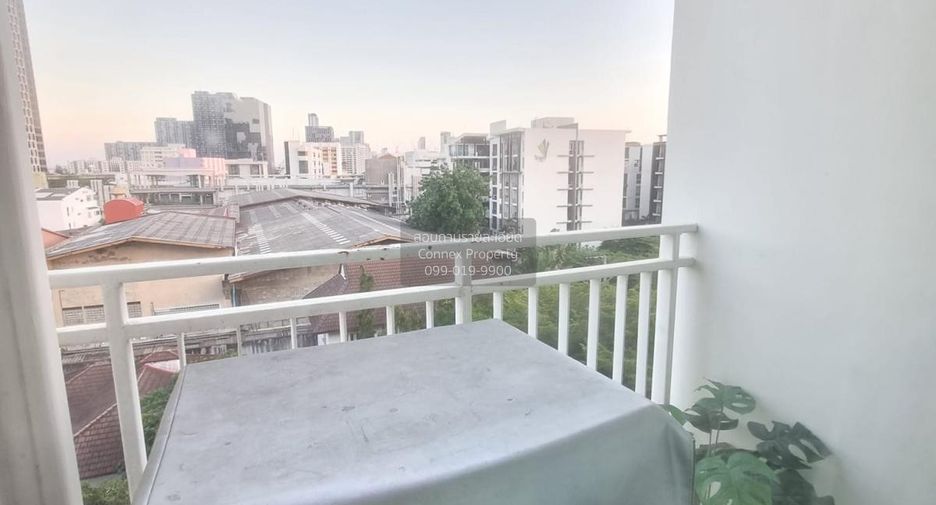 Wohnung zum Kauf mit 1 Zimmer in Phra Khanong, Bangkok
