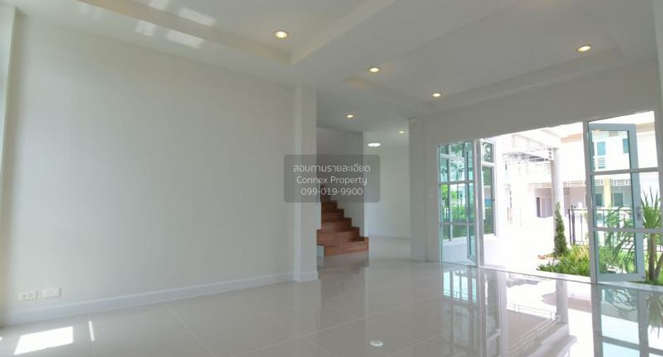 For sale 4 bedrooms house in Thanyaburi, Pathum Thani