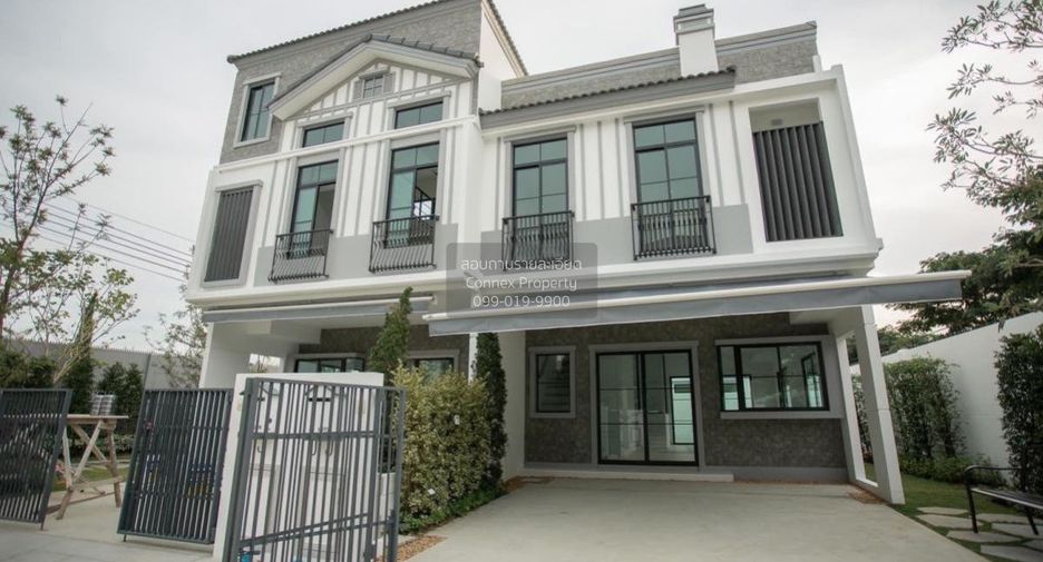 For sale 3 bedrooms townhouse in Bang Phli, Samut Prakan