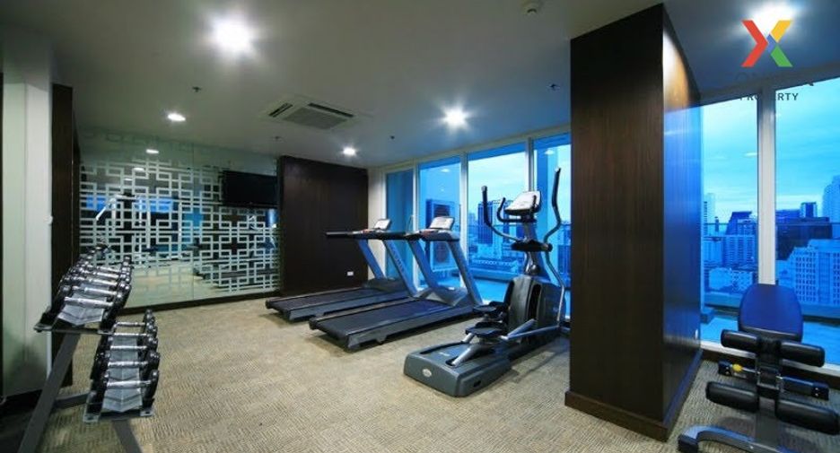 For sale 2 bedrooms condo in Bang Rak, Bangkok