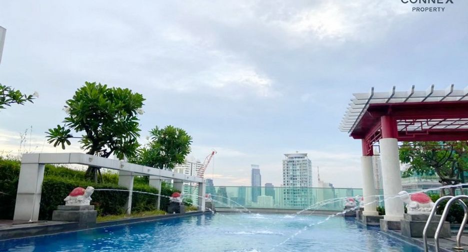 For sale 2 bedrooms condo in Bang Rak, Bangkok