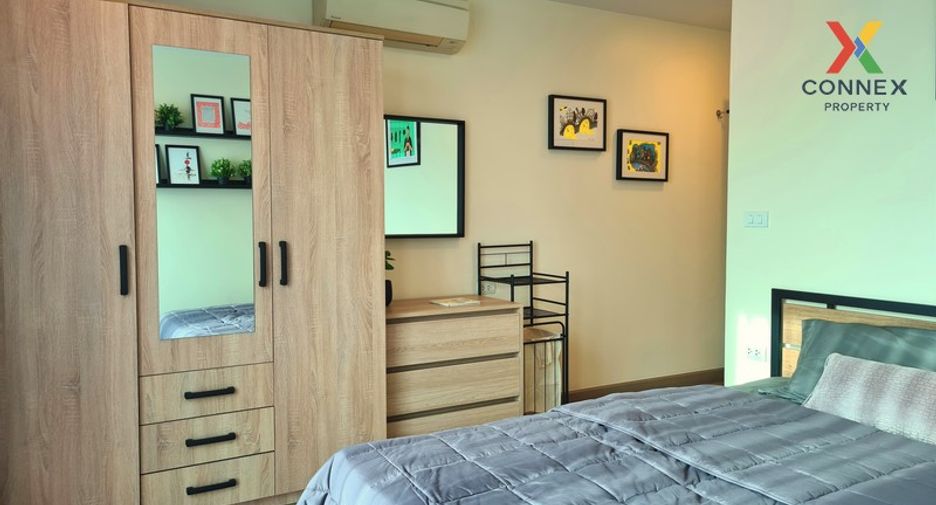 For sale 2 bedrooms condo in Bang Rak, Bangkok