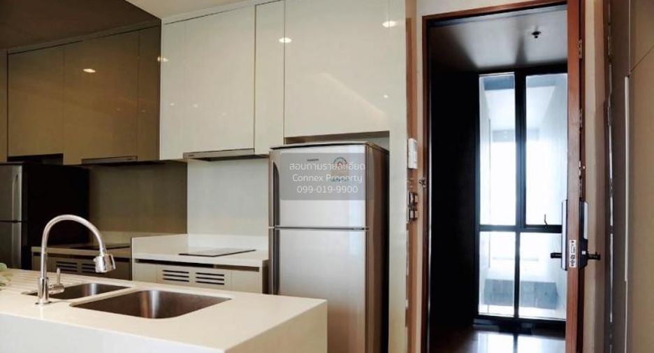 For sale 1 bed condo in Khlong Toei, Bangkok