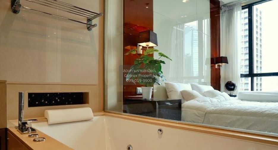 For sale 1 bed condo in Khlong Toei, Bangkok