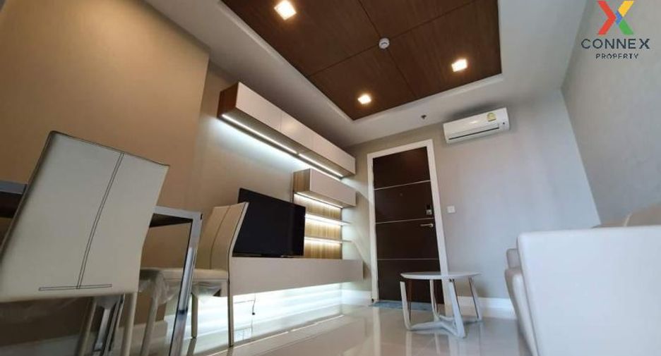 For sale 1 bed condo in Mueang Samut Prakan, Samut Prakan