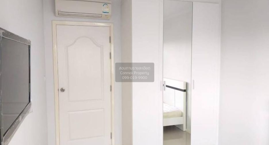 For sale 1 bed condo in Mueang Samut Prakan, Samut Prakan