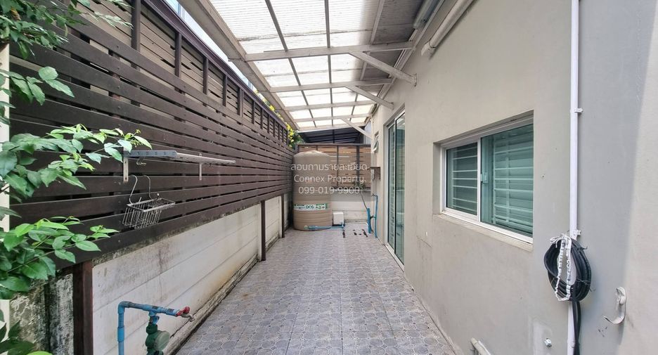 For sale 3 bedrooms townhouse in Bang Phli, Samut Prakan
