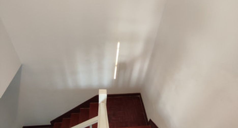 Casa adosada en venta de 3 habitaciones en Bang Yai, Nonthaburi