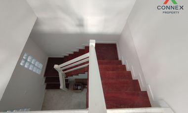Casa adosada en venta de 3 habitaciones en Bang Yai, Nonthaburi