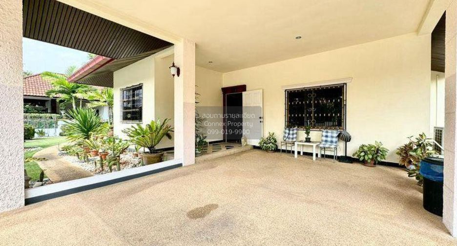 For sale 3 bedrooms house in East Pattaya, Pattaya