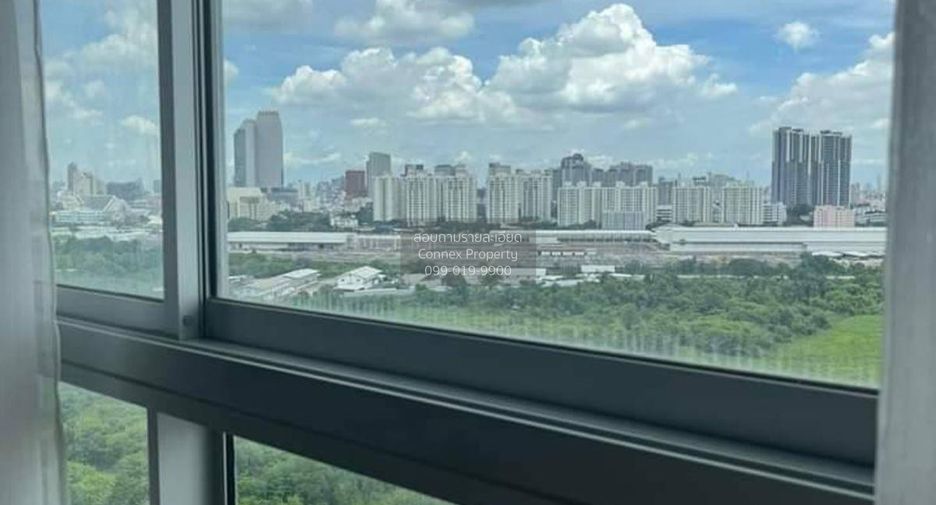 For sale 1 bed condo in Huai Khwang, Bangkok