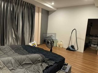 For sale 5 bedrooms house in Bang Phli, Samut Prakan