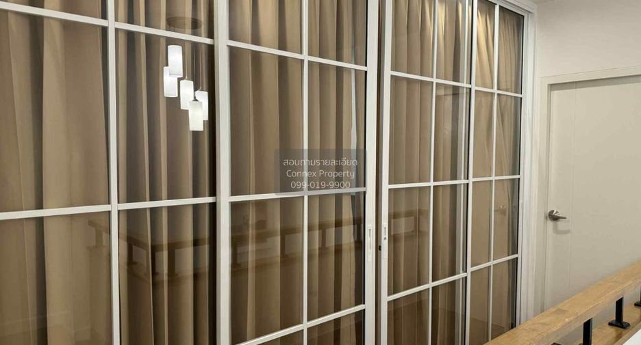 For sale 5 bedrooms house in Bang Phli, Samut Prakan
