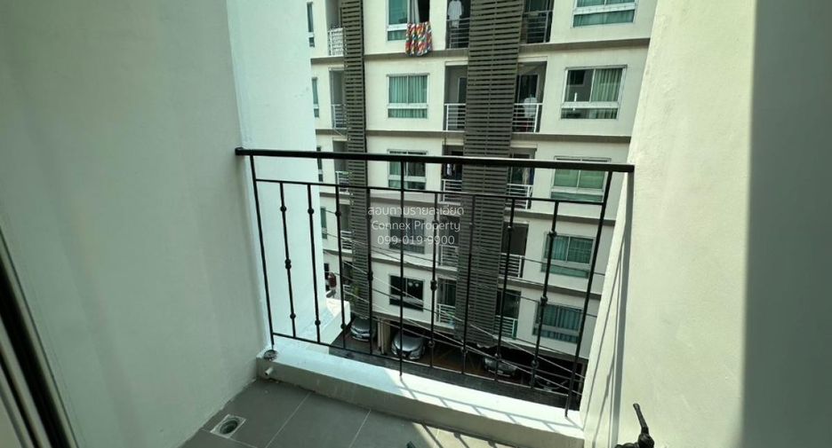 For sale 1 bed condo in Mueang Samut Prakan, Samut Prakan