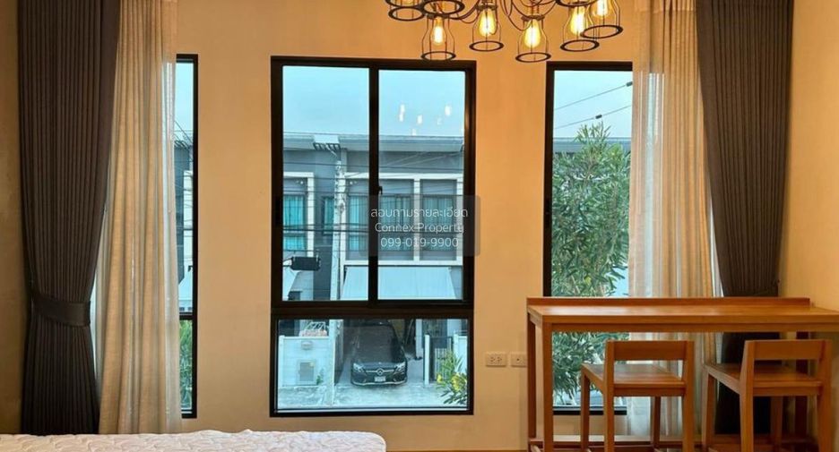For sale 3 bedrooms townhouse in Bang Phli, Samut Prakan