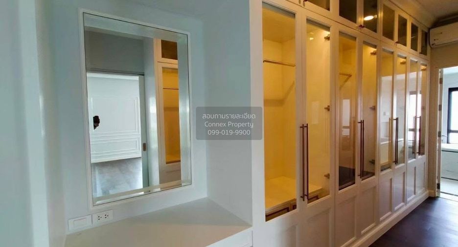For sale 4 bedrooms house in Pak Kret, Nonthaburi