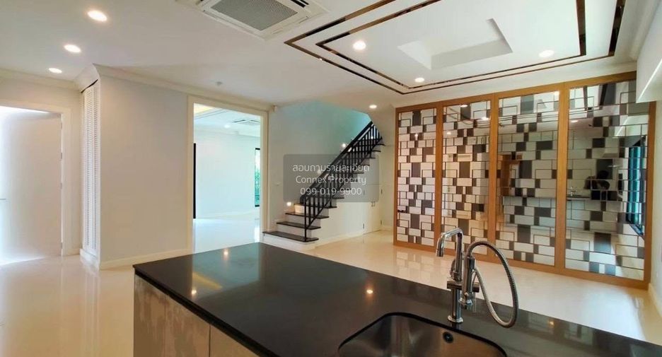 For sale 4 bedrooms house in Pak Kret, Nonthaburi