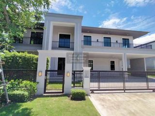 For sale 4 bedrooms house in Pak Kret, Nonthaburi