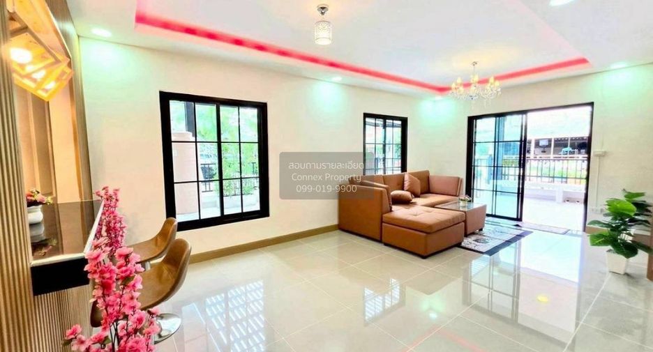 Casa adosada en venta de 4 habitaciones en Bang Yai, Nonthaburi
