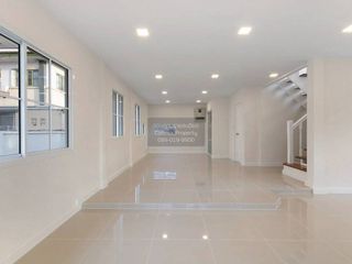 Haus zum Kauf mit 3 Zimmer in Lam Luk Ka, Pathum Thani