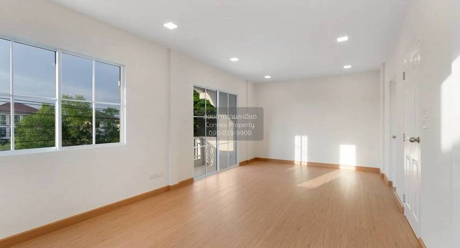 For sale 3 bedrooms house in Lam Luk Ka, Pathum Thani