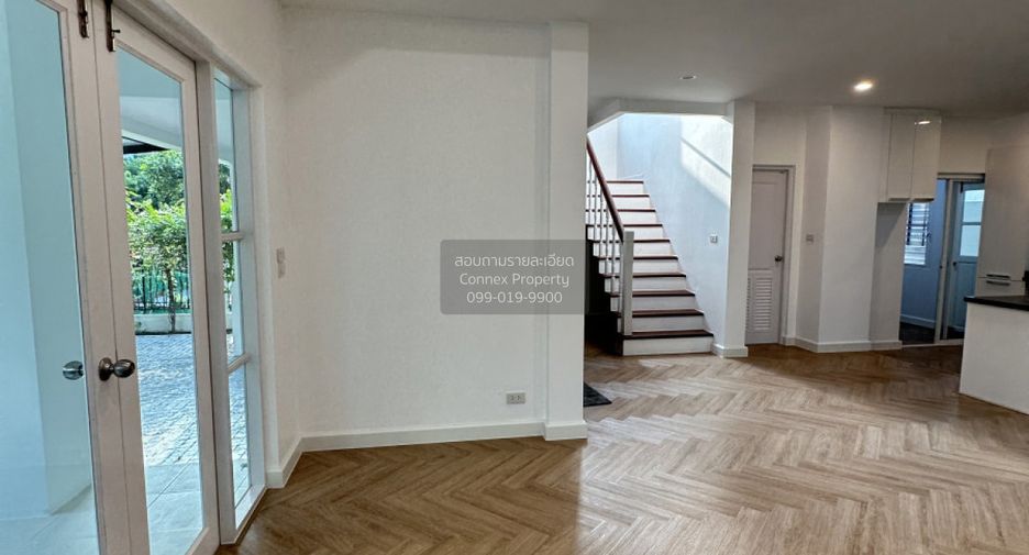 For sale 3 ベッドルーム house in Bang Khen, Bangkok