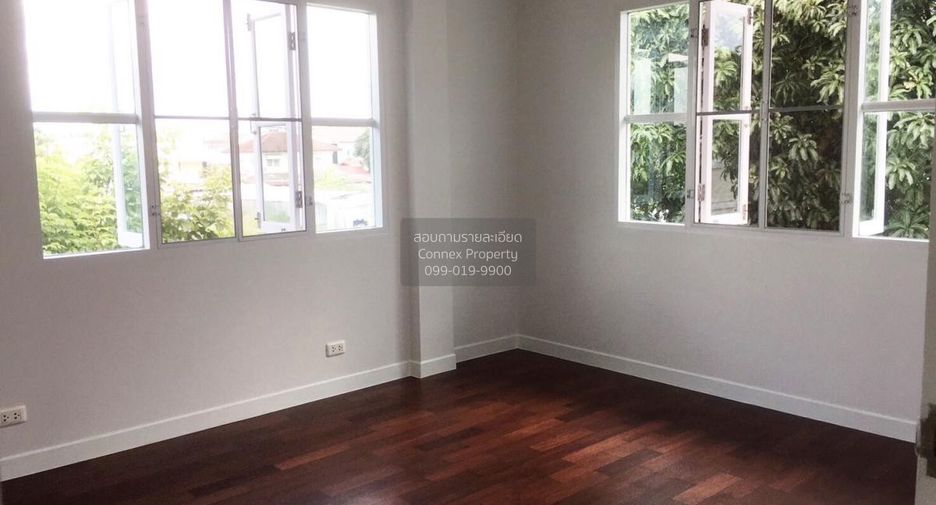 For sale 3 ベッドルーム house in Bang Khen, Bangkok