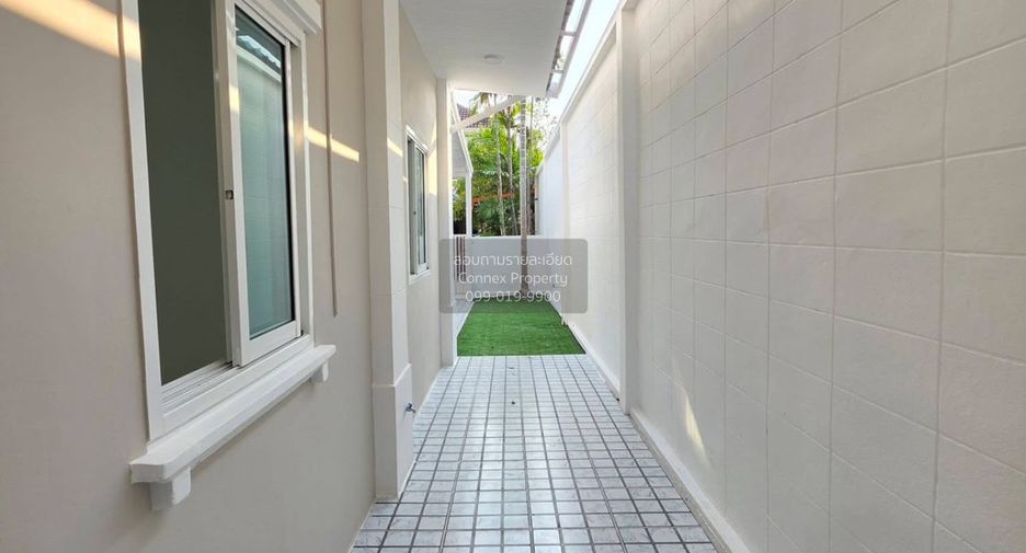 For sale 3 bedrooms house in Sai Noi, Nonthaburi