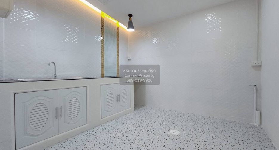 For sale 4 bedrooms townhouse in Bang Bua Thong, Nonthaburi