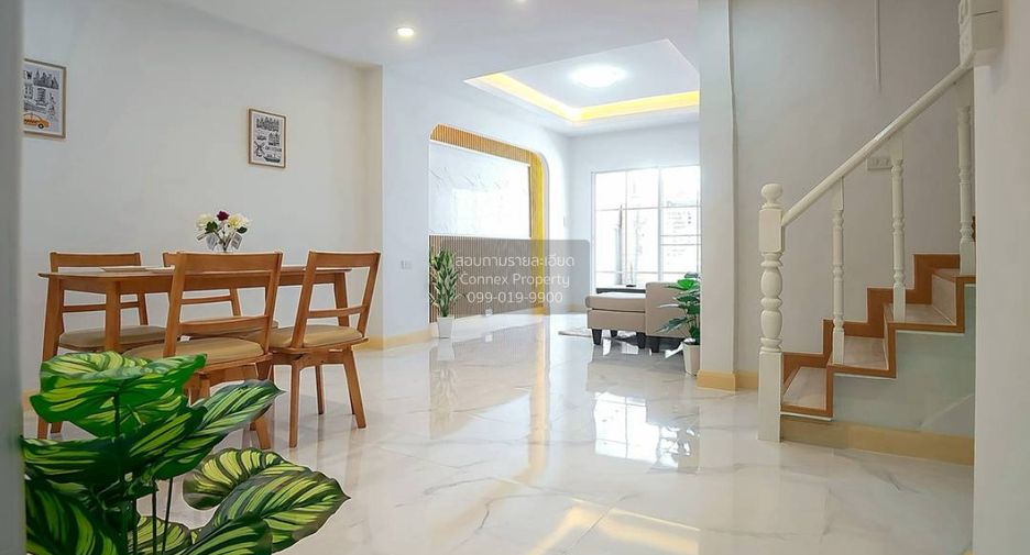 For sale 4 bedrooms townhouse in Bang Bua Thong, Nonthaburi