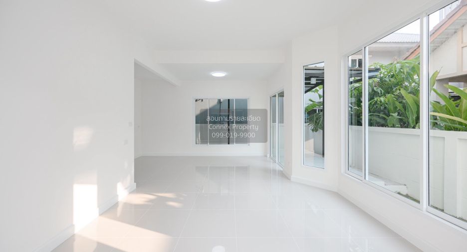 For sale 3 bedrooms house in Mueang Nonthaburi, Nonthaburi