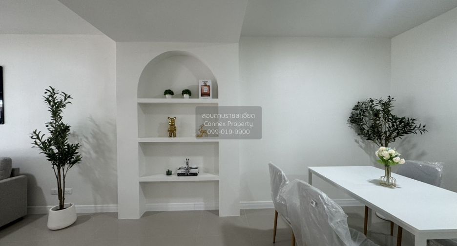 For sale 3 bedrooms townhouse in Bang Khun Thian, Bangkok