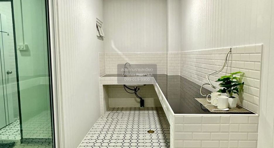 For sale 4 bedrooms townhouse in Bang Bua Thong, Nonthaburi