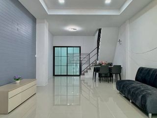 For sale 2 bedrooms townhouse in Mueang Nonthaburi, Nonthaburi