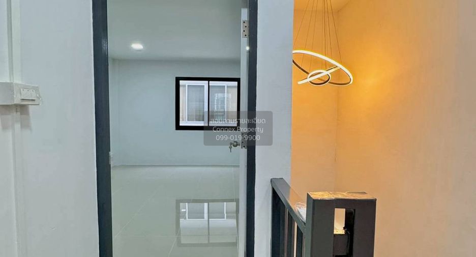 For sale 2 bedrooms townhouse in Mueang Nonthaburi, Nonthaburi